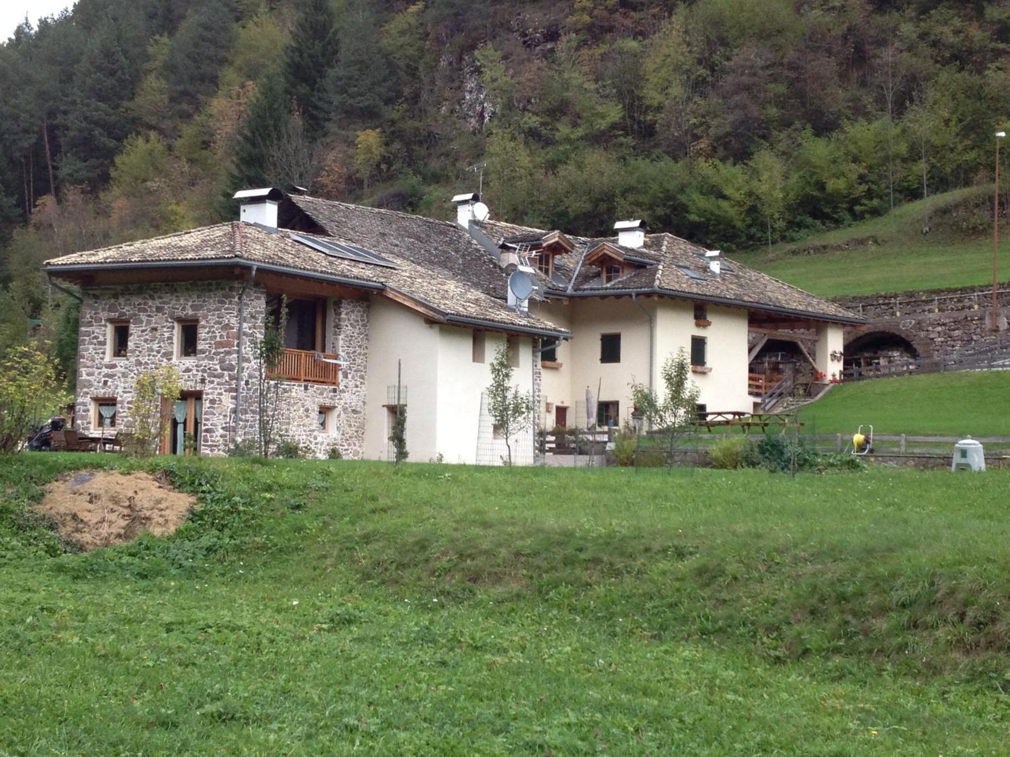Maso Toneto Hotel Castello-Molina di Fiemme ภายนอก รูปภาพ